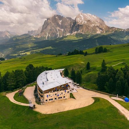 Paradiso Pure.Living Vegan Hotel Alpe di Siusi Kültér fotó